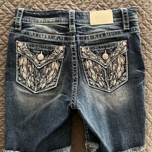 Miss Me shorts, size 26